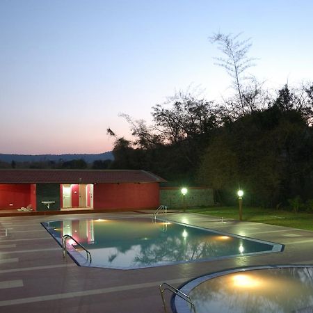 Mc Resort Wildlife Resort Bandipur Bagian luar foto