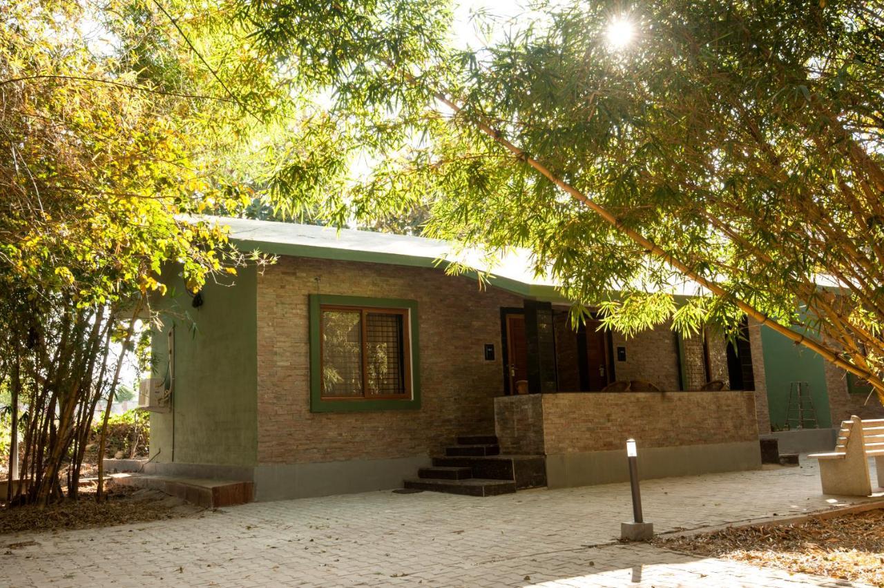 Mc Resort Wildlife Resort Bandipur Bagian luar foto
