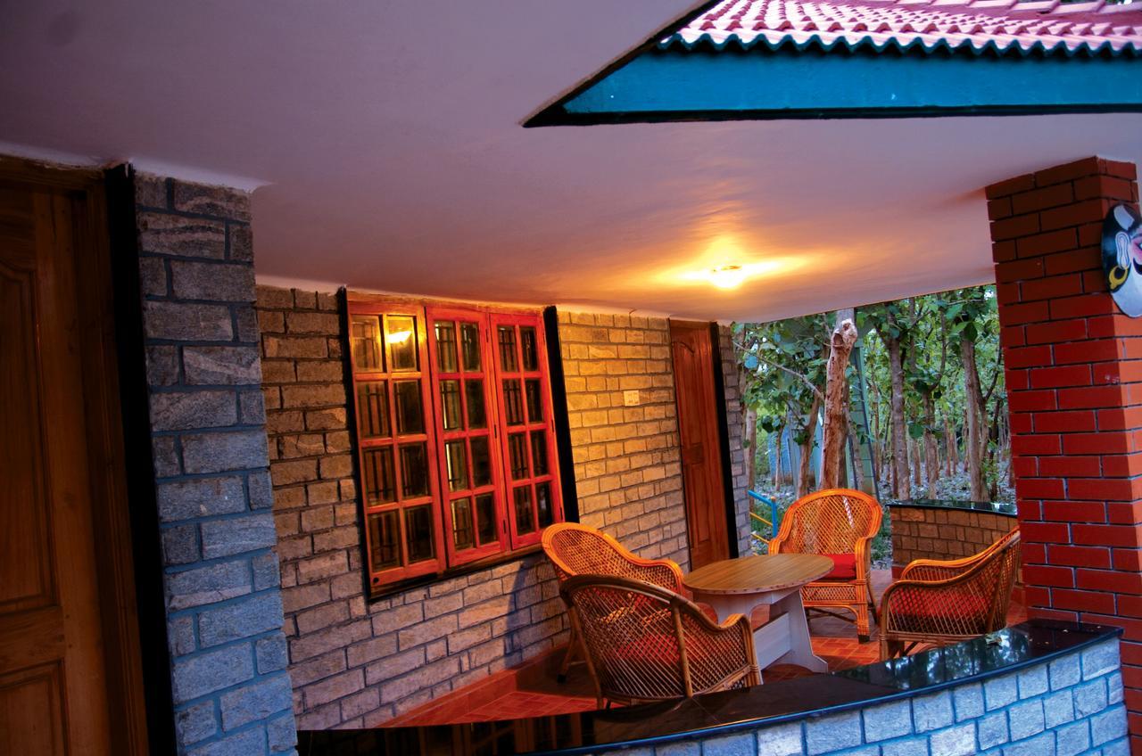 Mc Resort Wildlife Resort Bandipur Bagian luar foto
